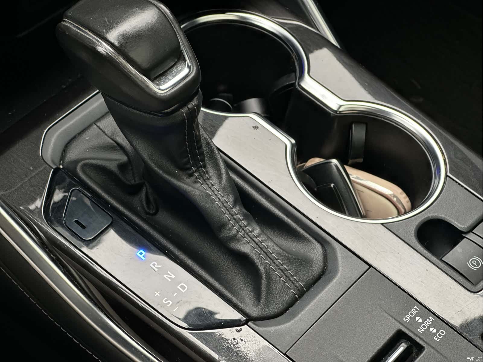 Toyota Crown, 2021 12
