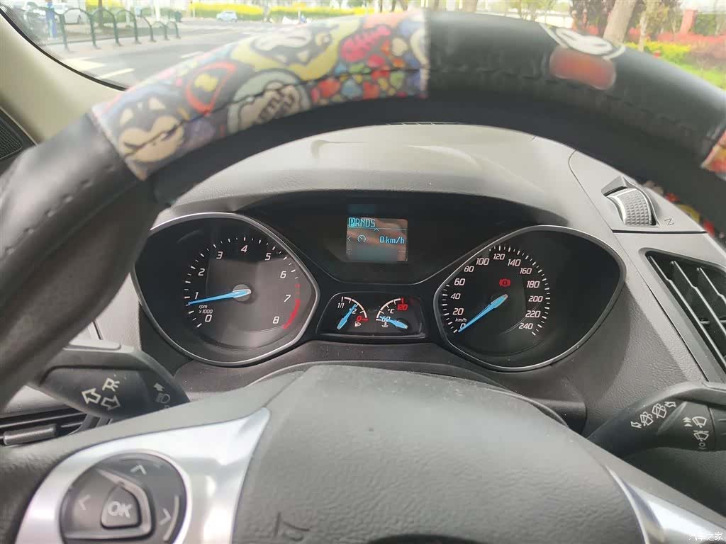 Ford Kuga, 2016 4