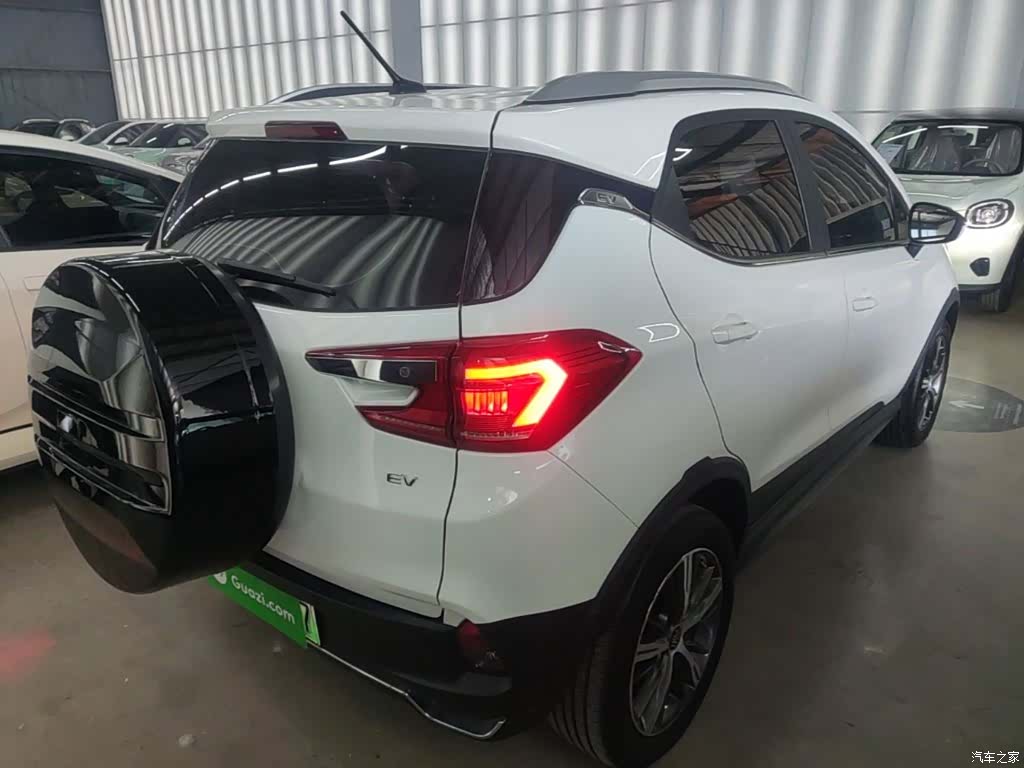 BYD Yuan, 2021 все фото