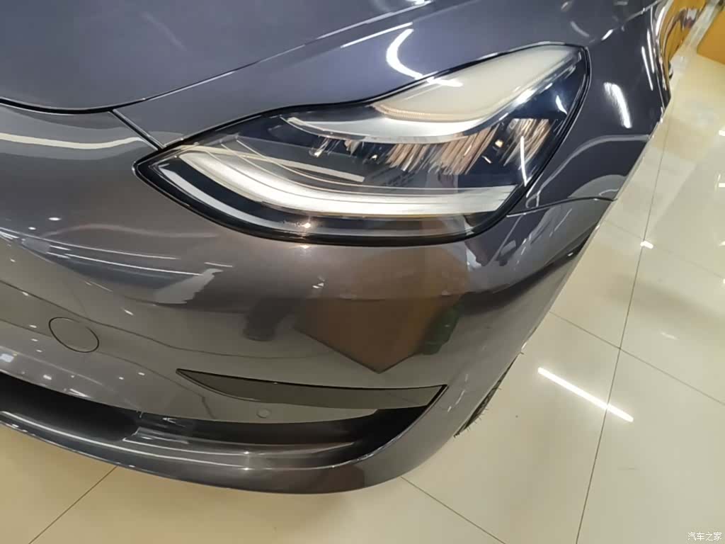 Tesla Model 3, 2020 24