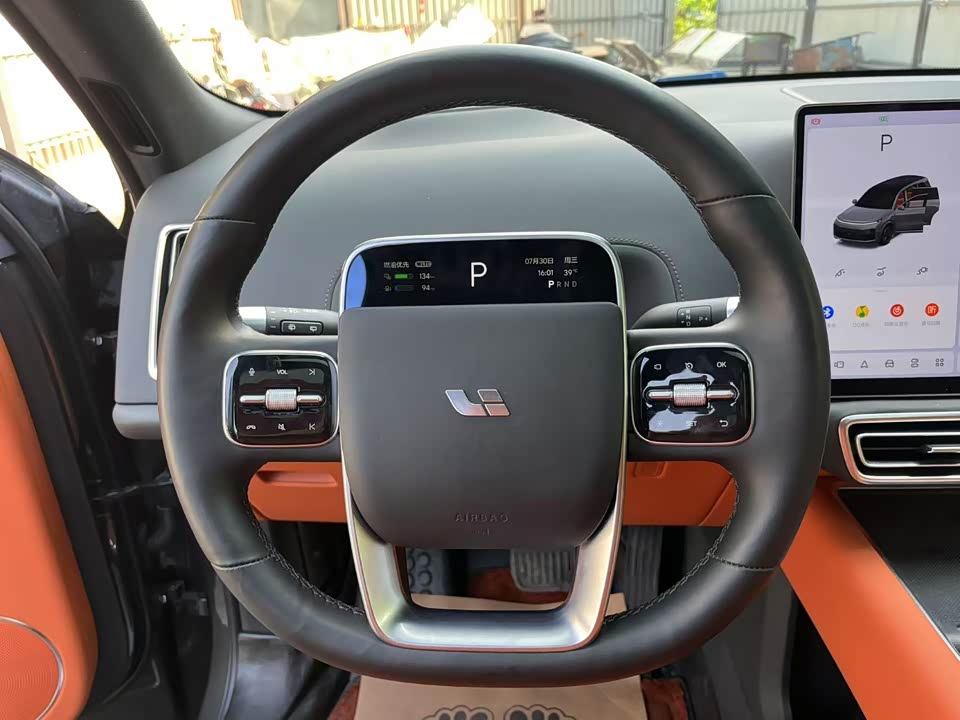 Li Auto Ideal L9