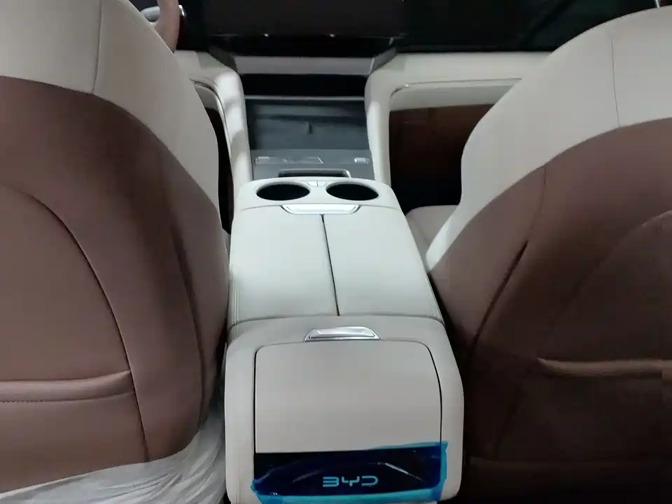 BYD summer