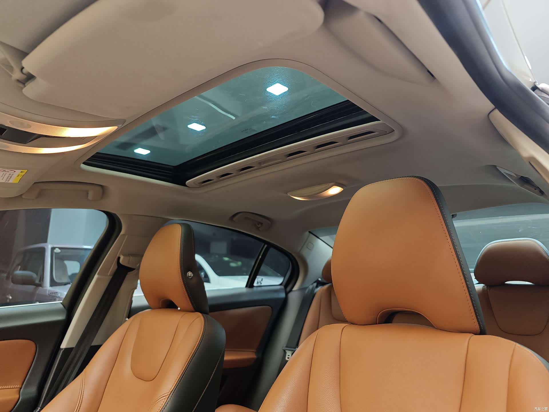 Volvo S60, 2017 12