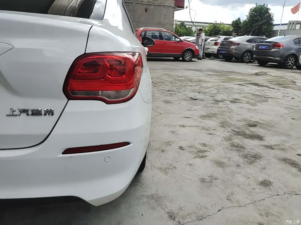 Chevrolet 320, 2019 8