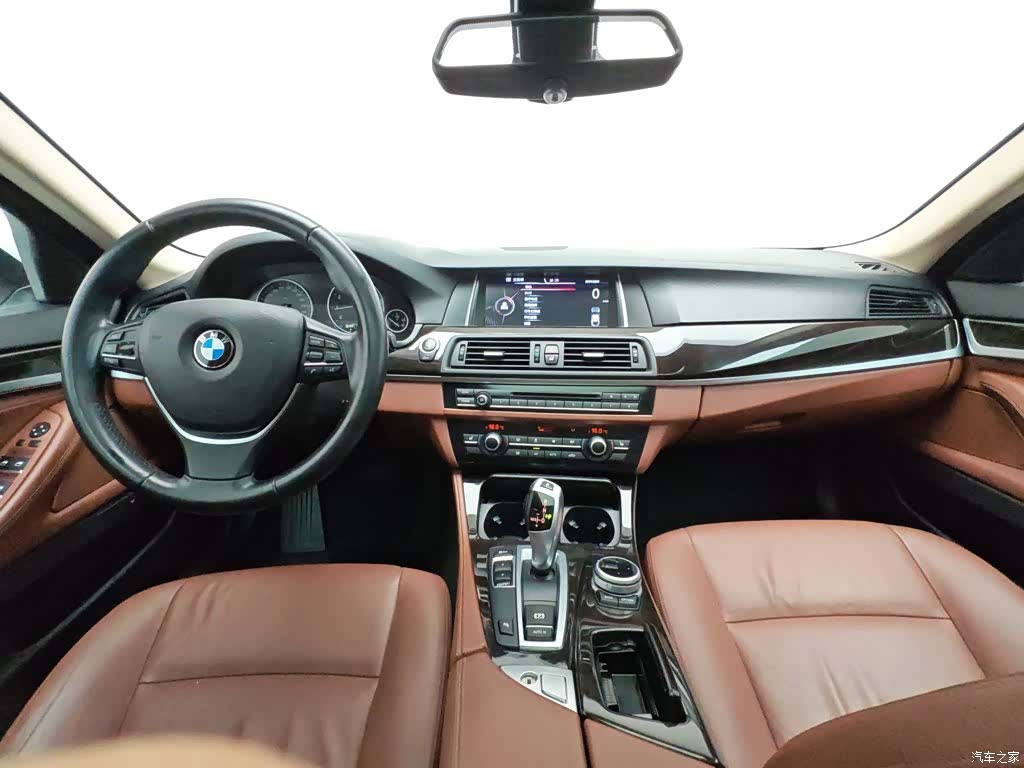 BMW 5 Series, 2016 все фото