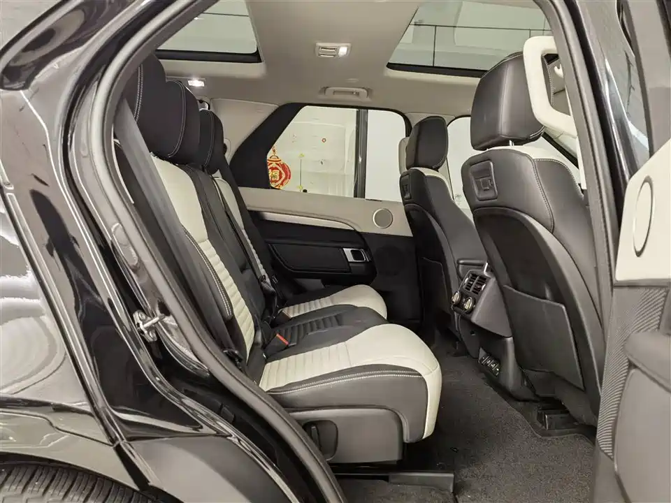 Land Rover discover