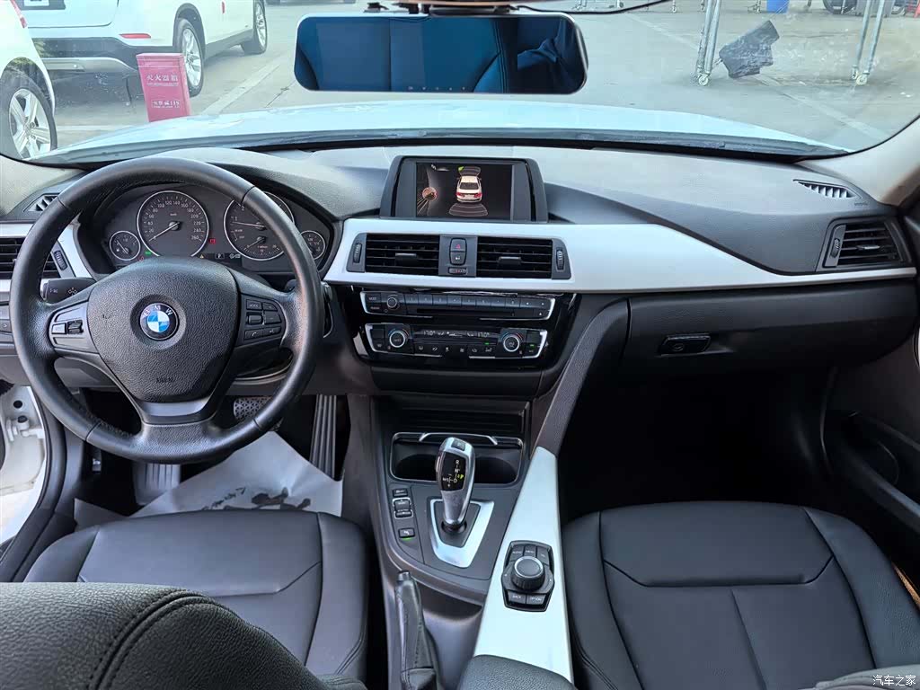 BMW 3 Series, 2016 12
