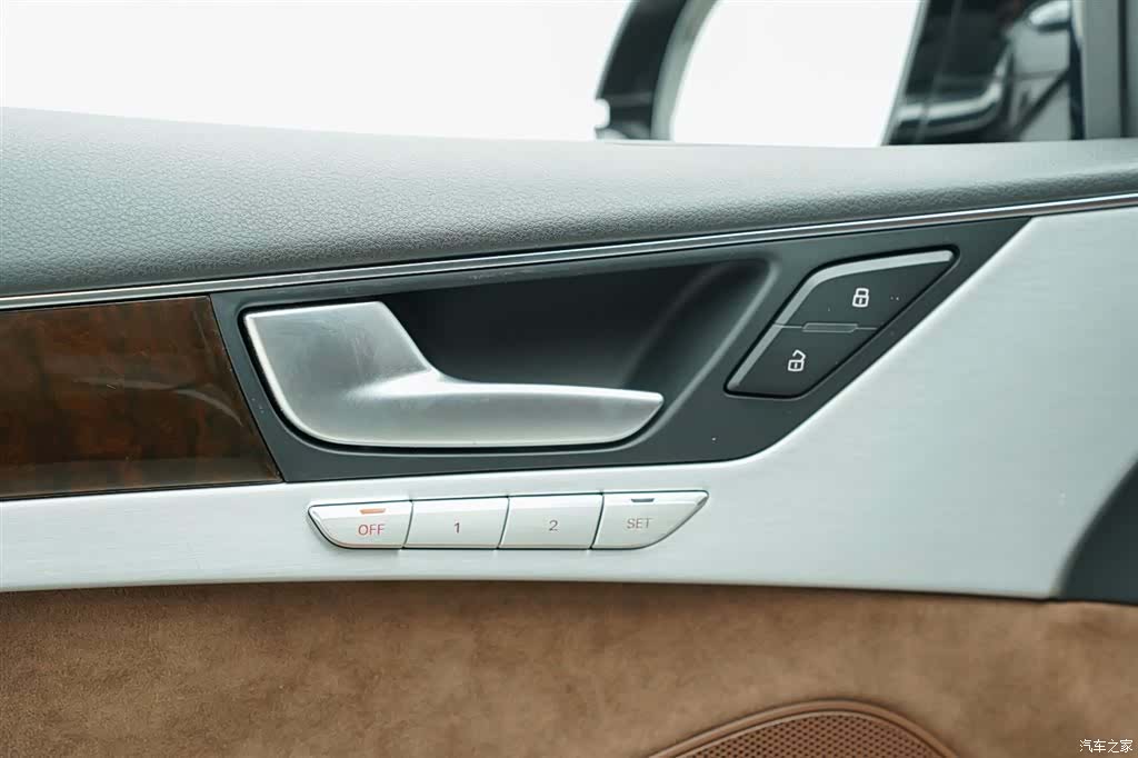 Audi A8L, 2014 15