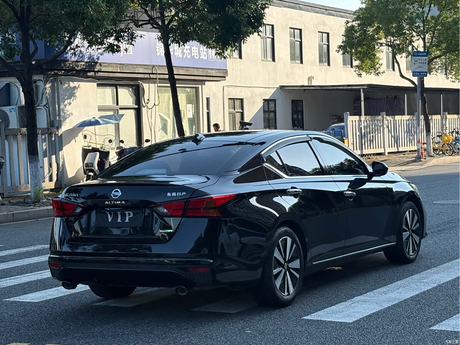 Nissan Teana, 2022 все фото