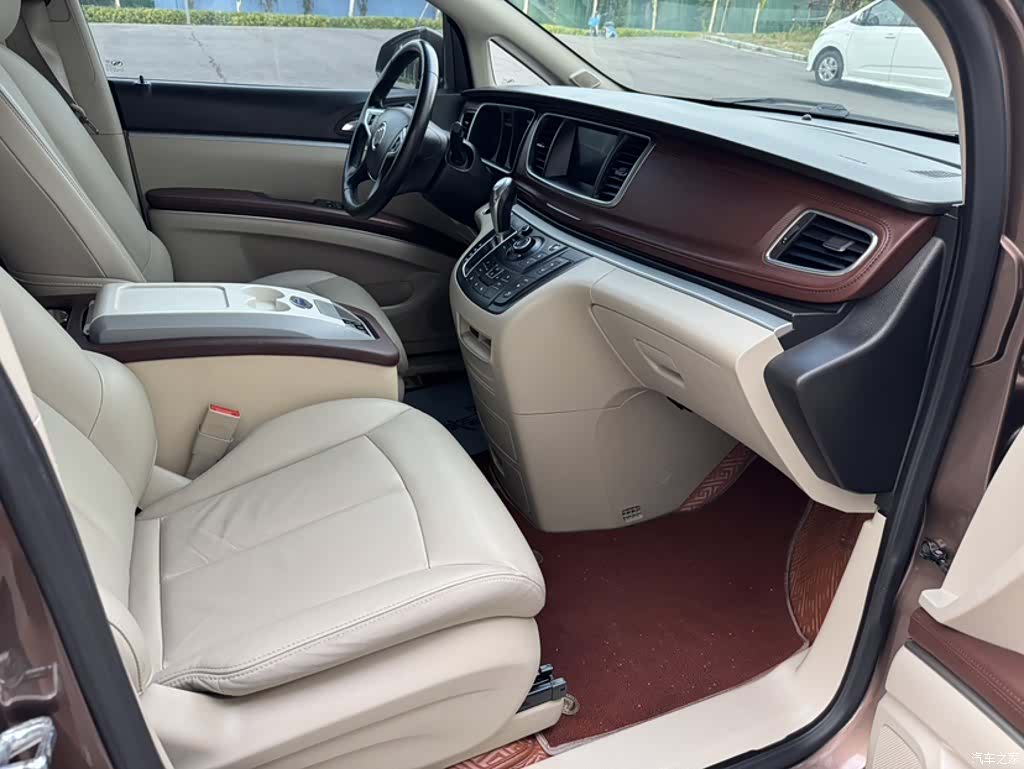Buick GL8, 2020 17