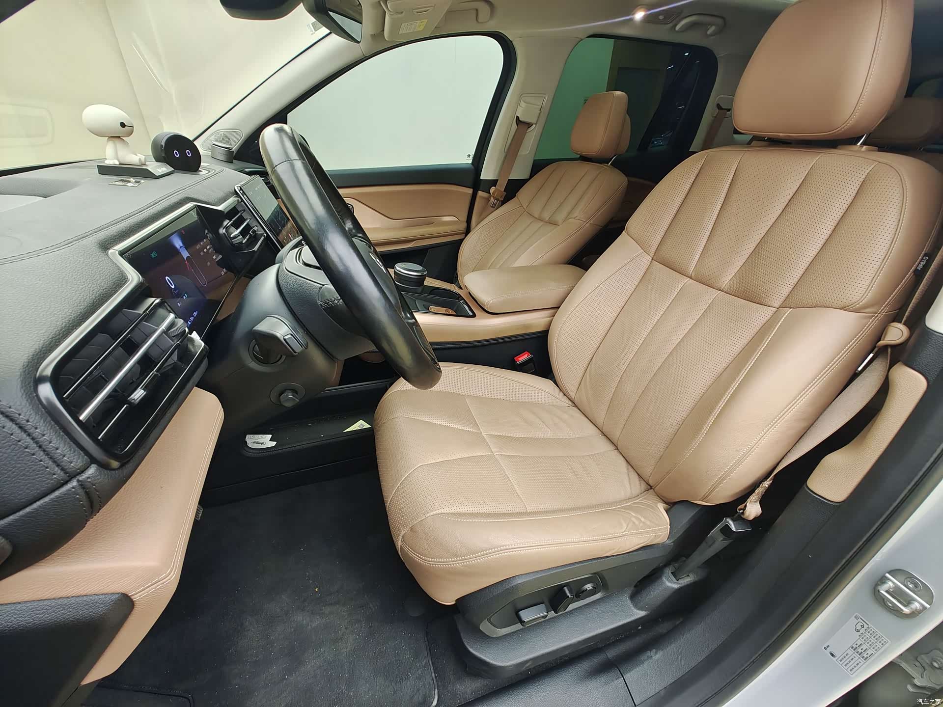 NIO ES8, 2019 19