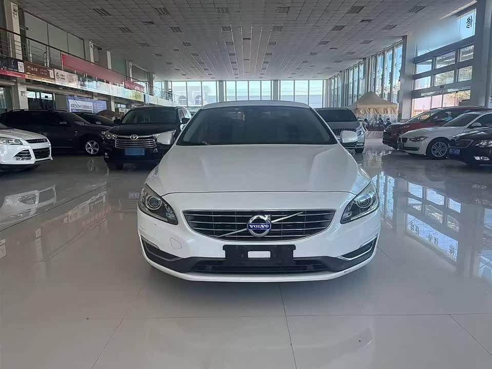 Volvo S60