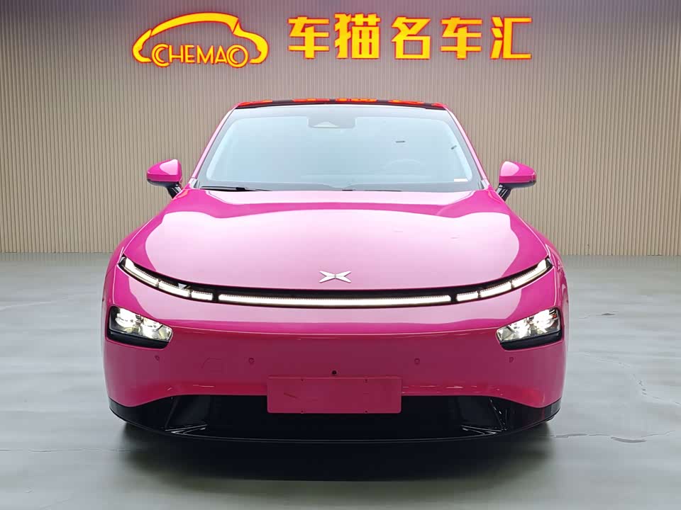 XPENG P7