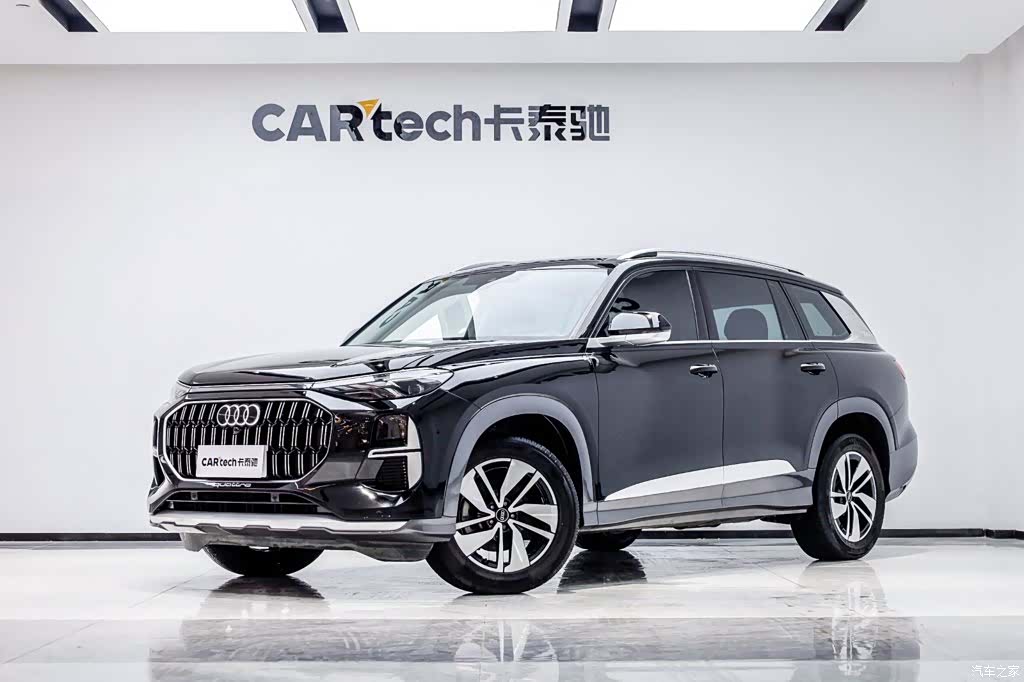 Audi Q6, 2024 1