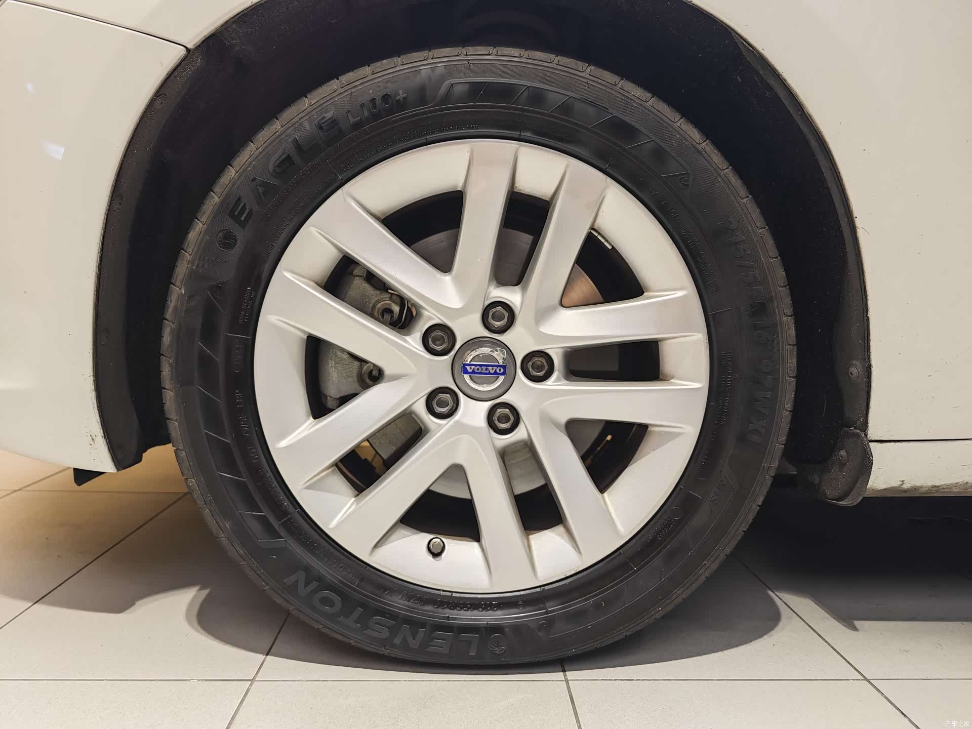 Volvo S60, 2017 все фото