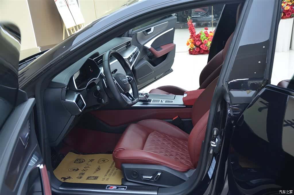 Audi A7L, 2024 4