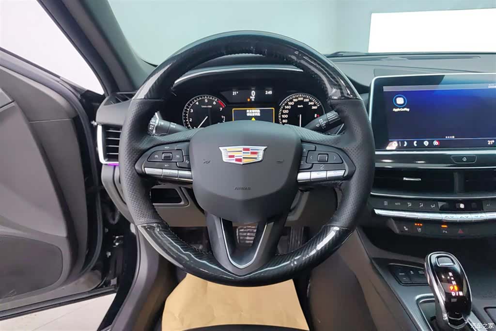 Cadillac CT5, 2023 15