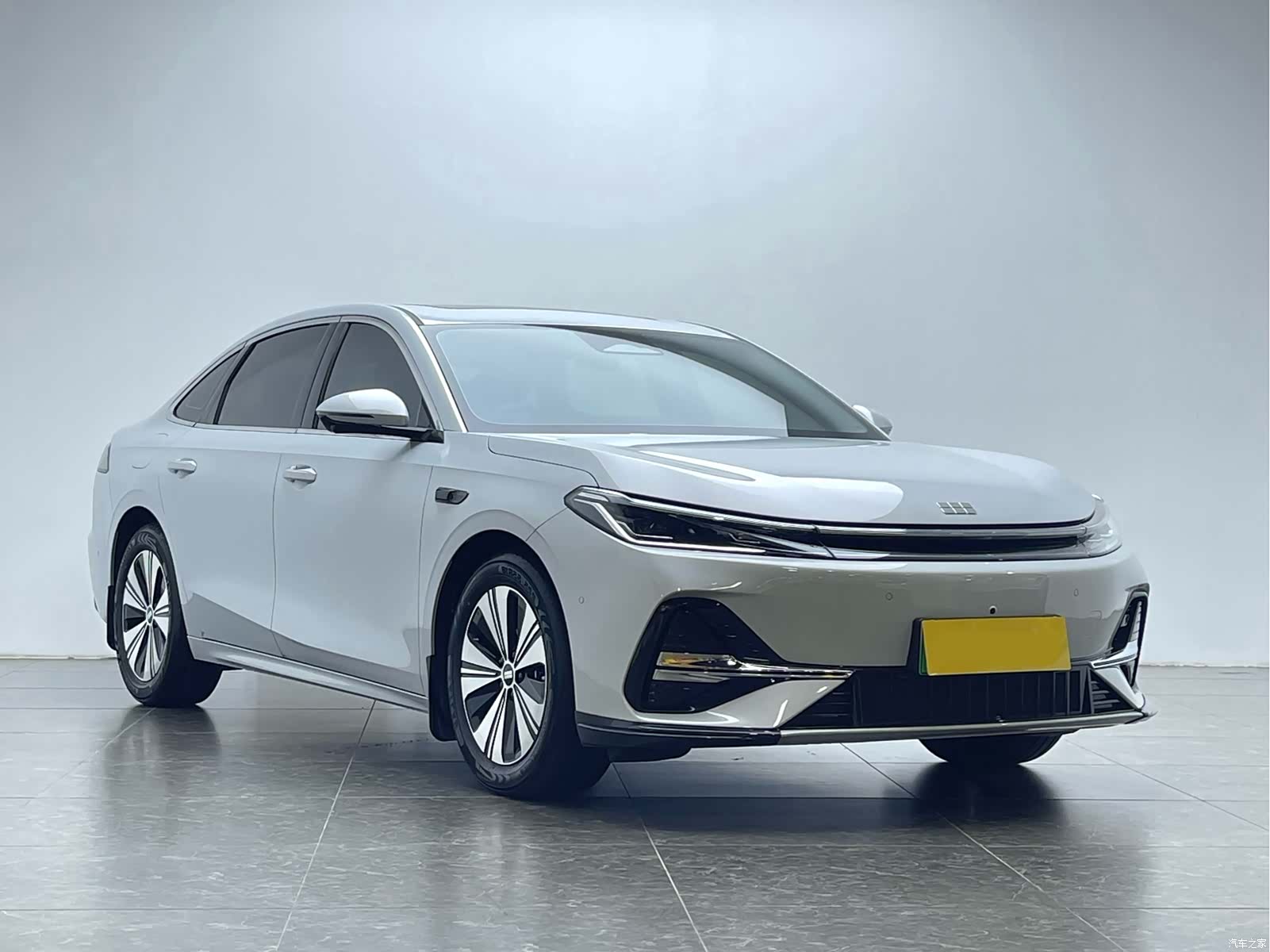 Geely A7, 2025 3