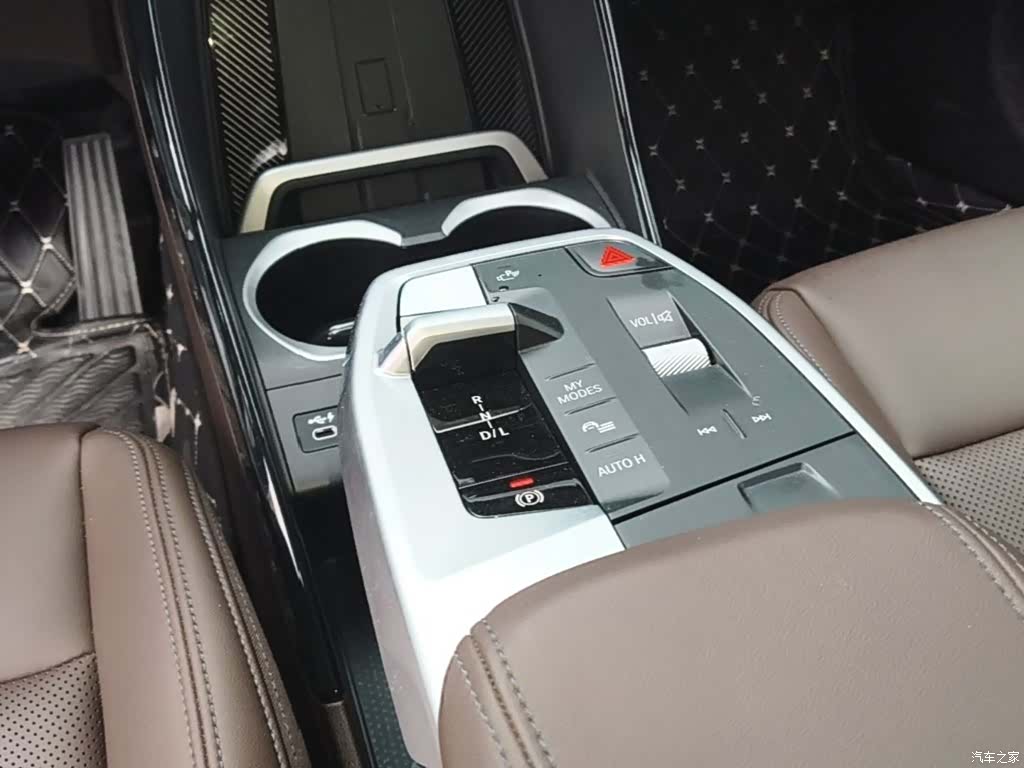 BMW X1, 2024 14