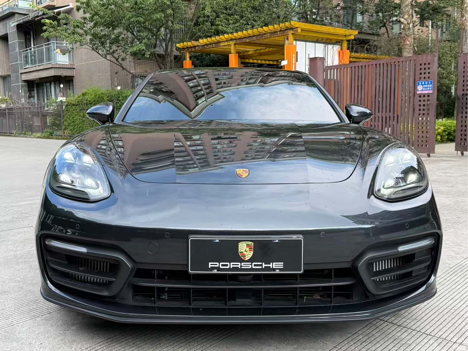 Porsche Panamera, 2023 25