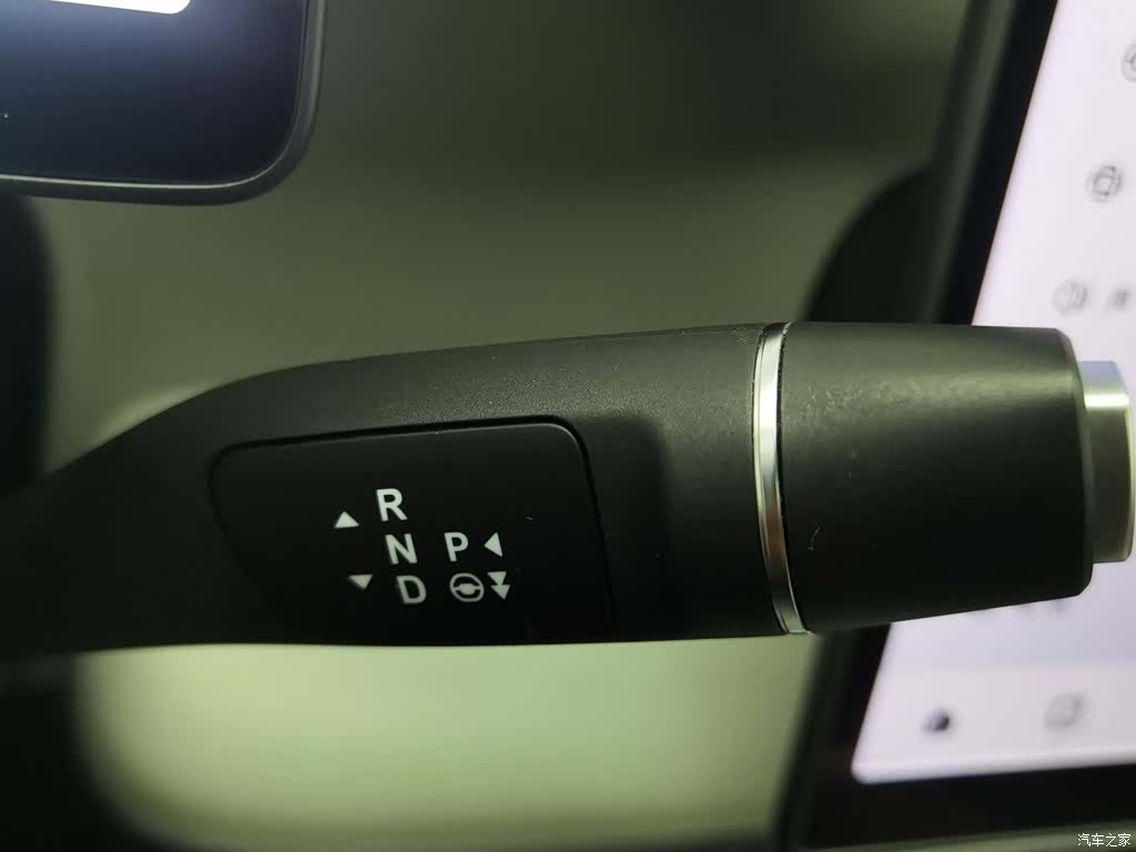 Leapmotor B10, 2025 13