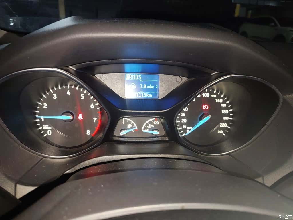 Ford Focus, 2015 8