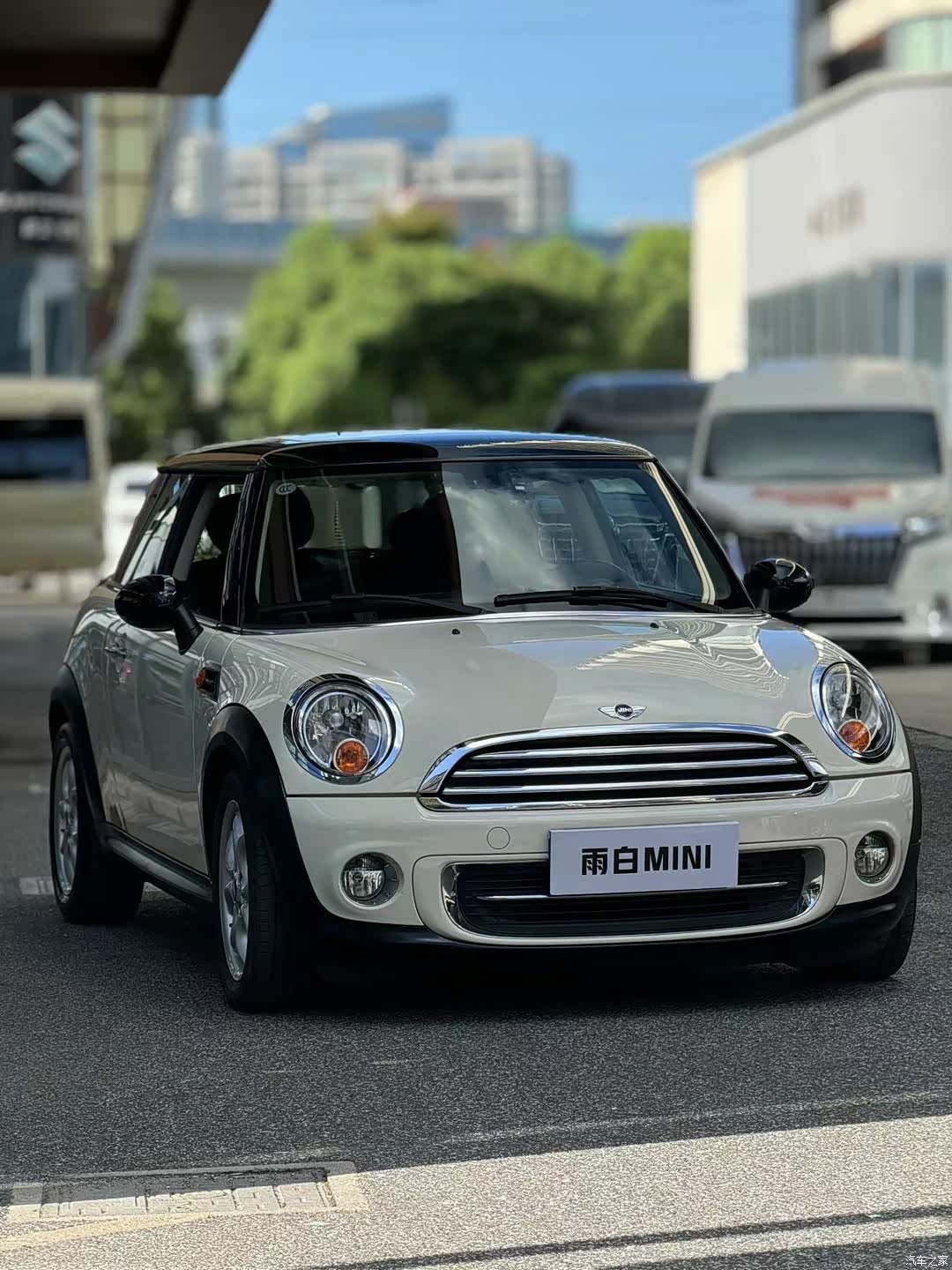 Mini Cooper, 2014 3