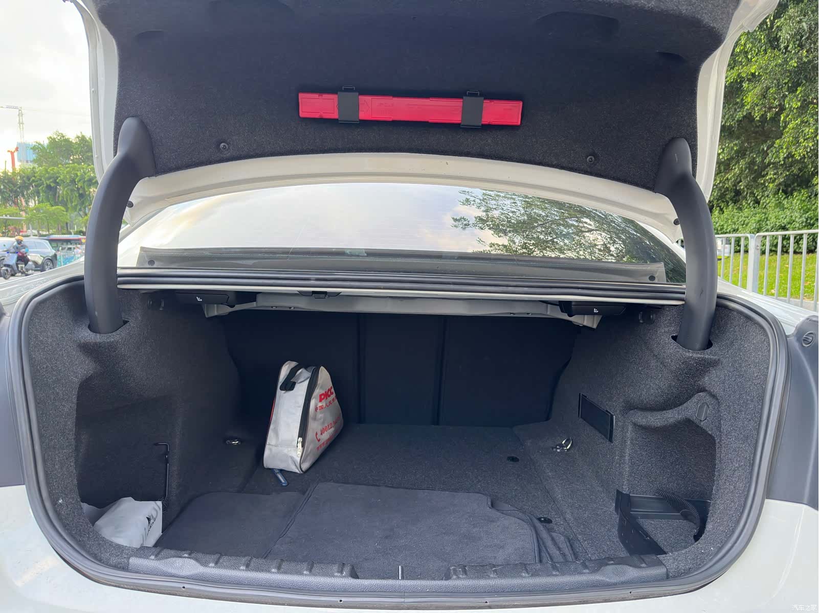 BMW 3 Series, 2014 11