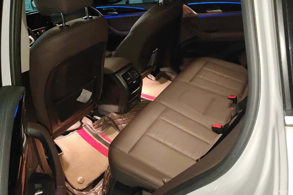 BMW X3, 2021 11