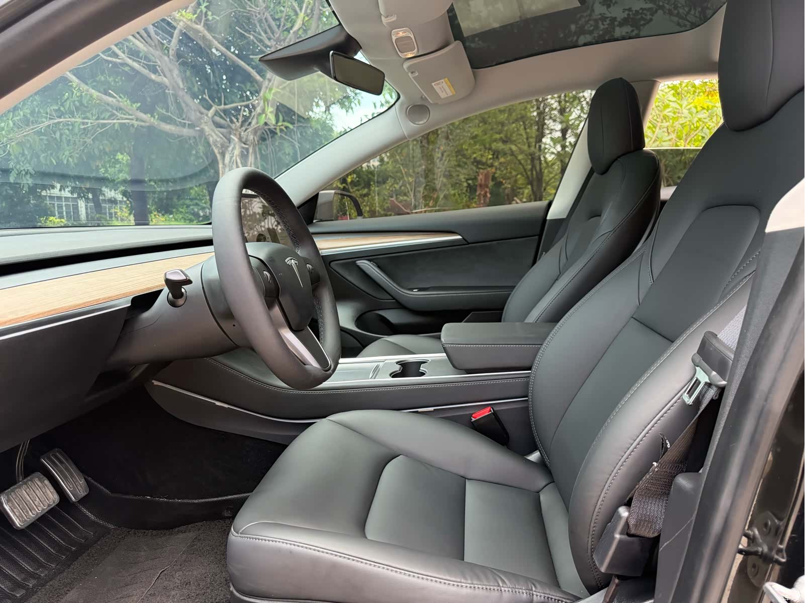 Tesla Model 3, 2021 4