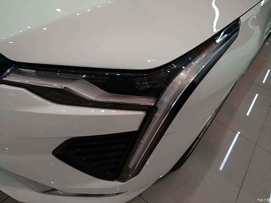 Cadillac CT4, 2023 24
