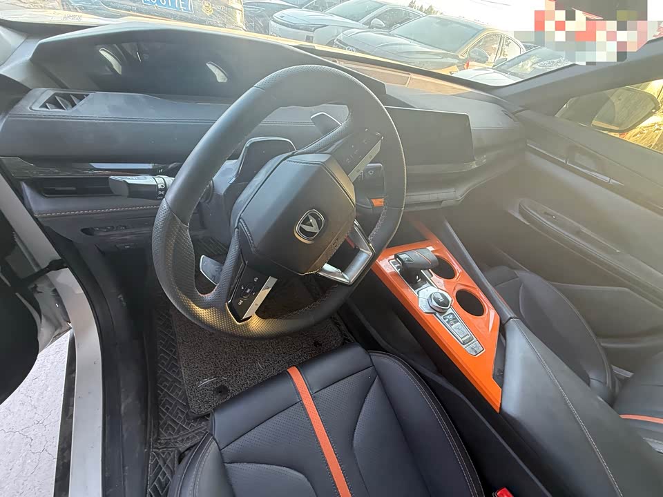 Changan UNI-V