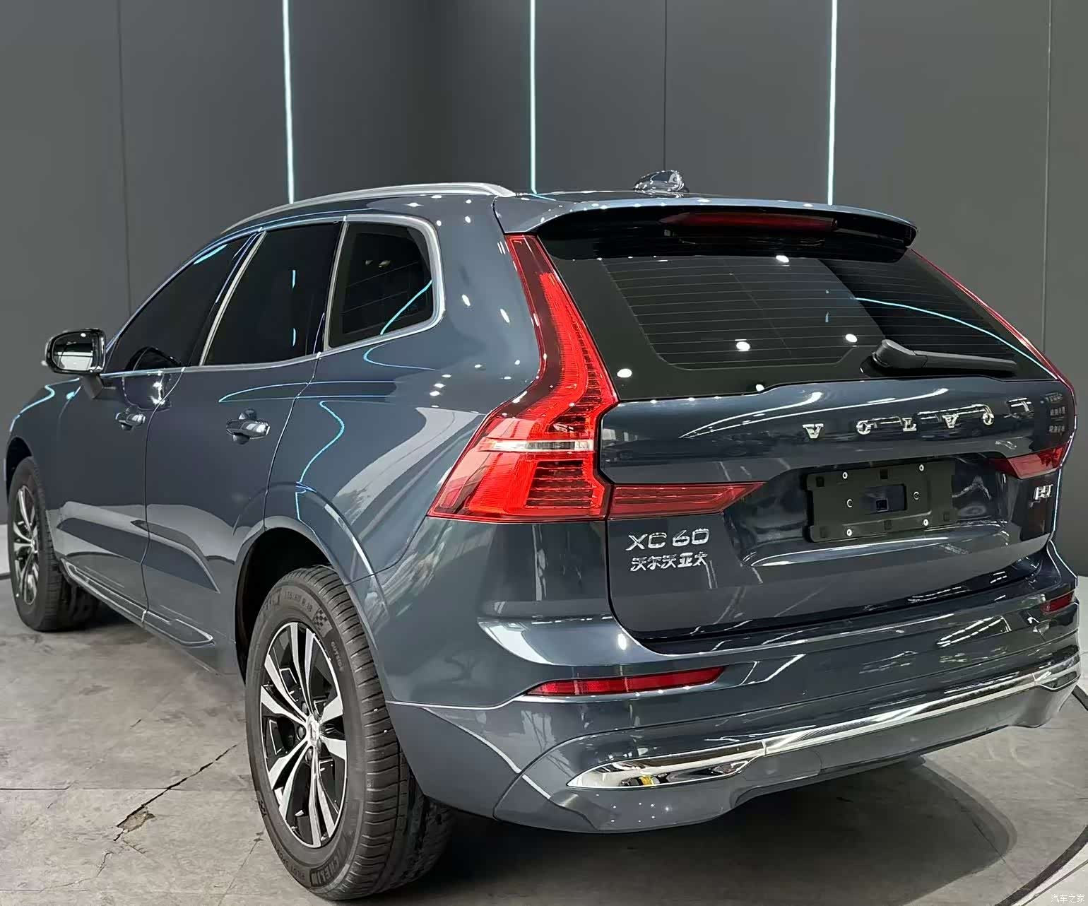 Volvo XC60, 2024 8