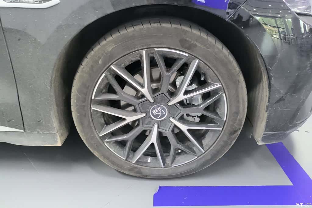 BYD Han, 2025 6
