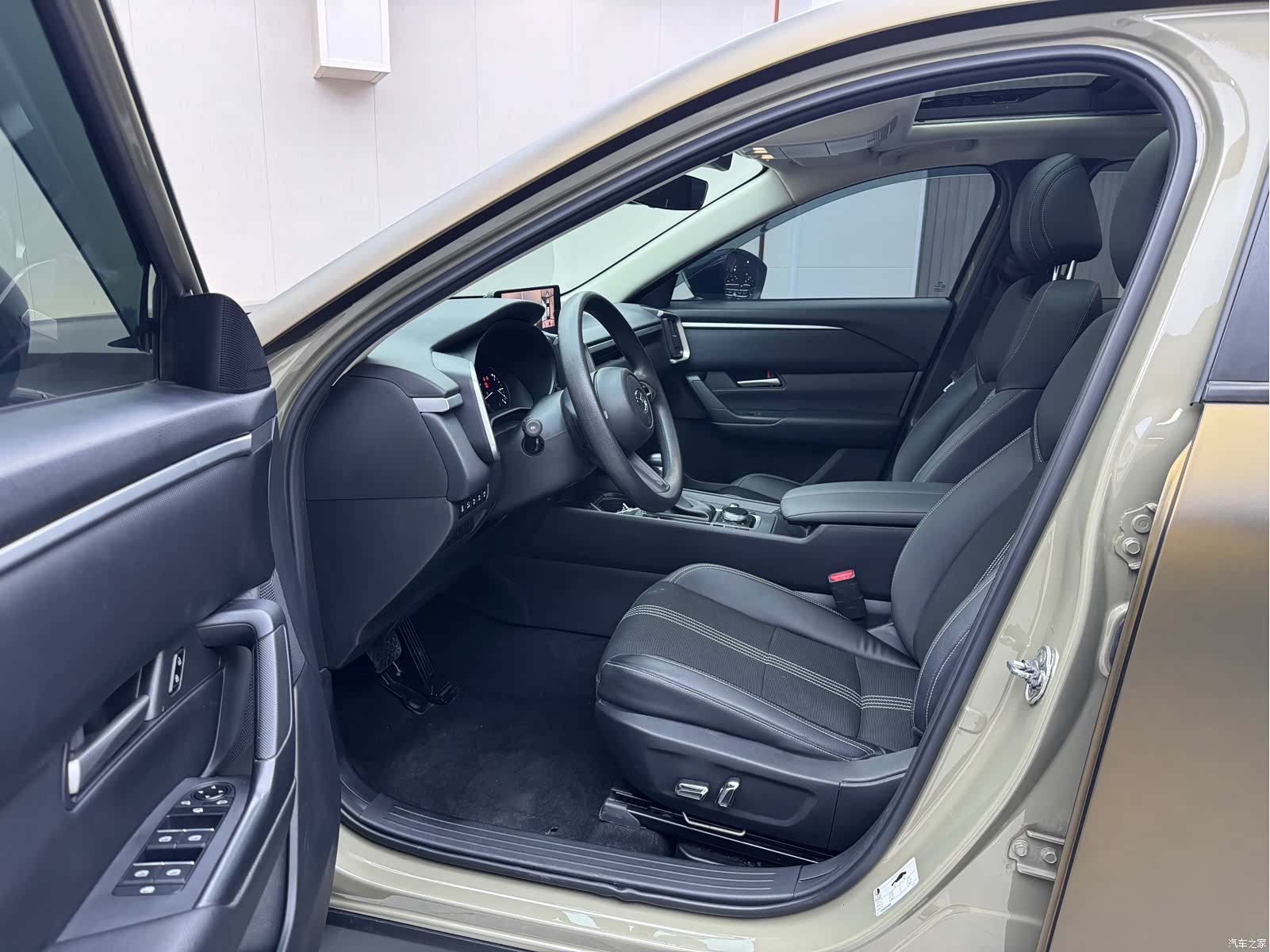 Mazda CX-50, 2023 7