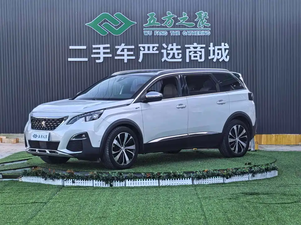 Peugeot 5008
