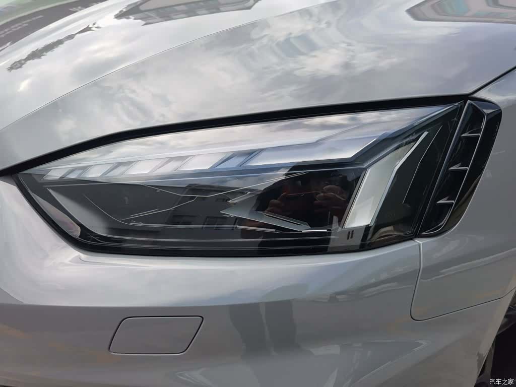 Audi RS, 2025 30