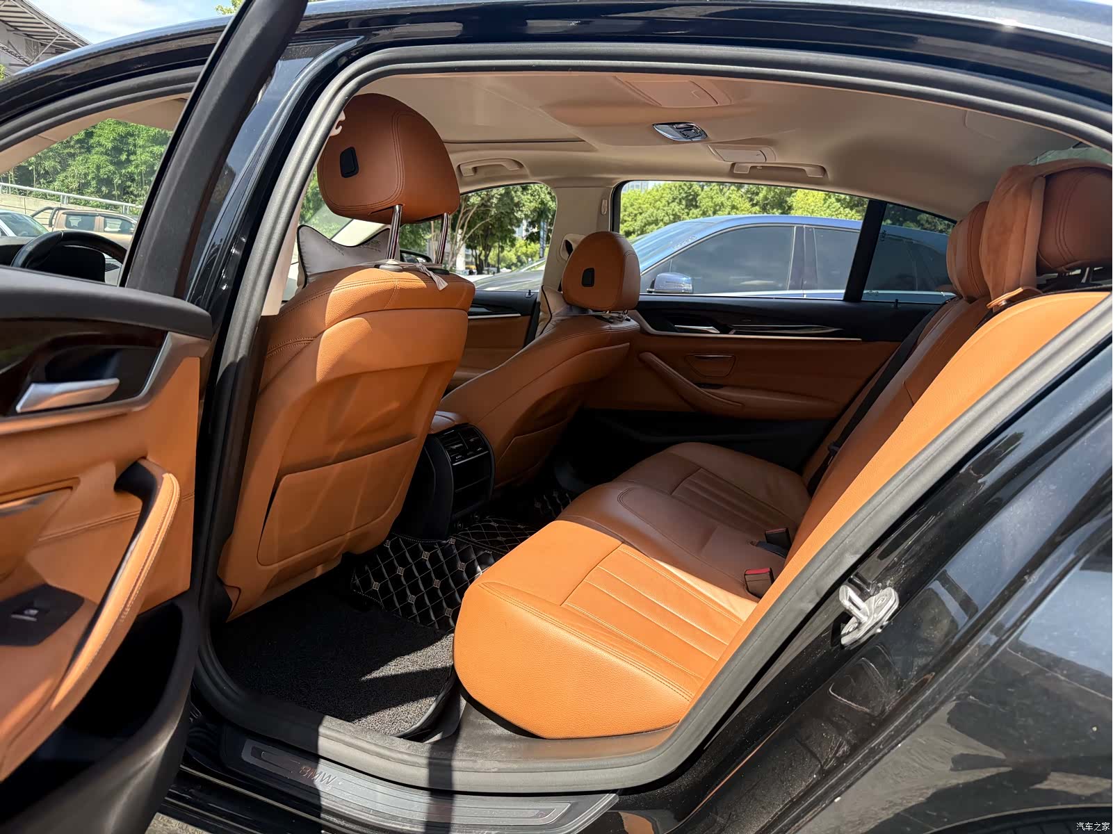 BMW 5 Series, 2017 13