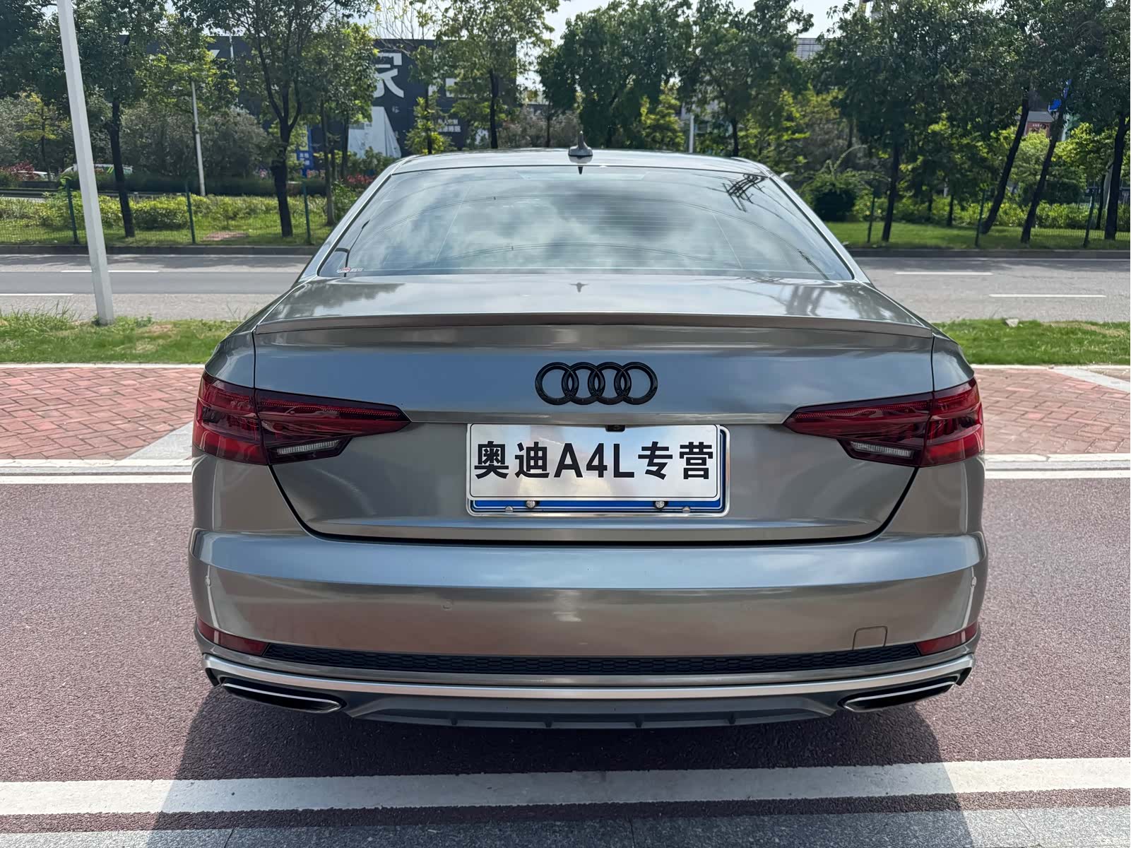 Audi A4L, 2019 17