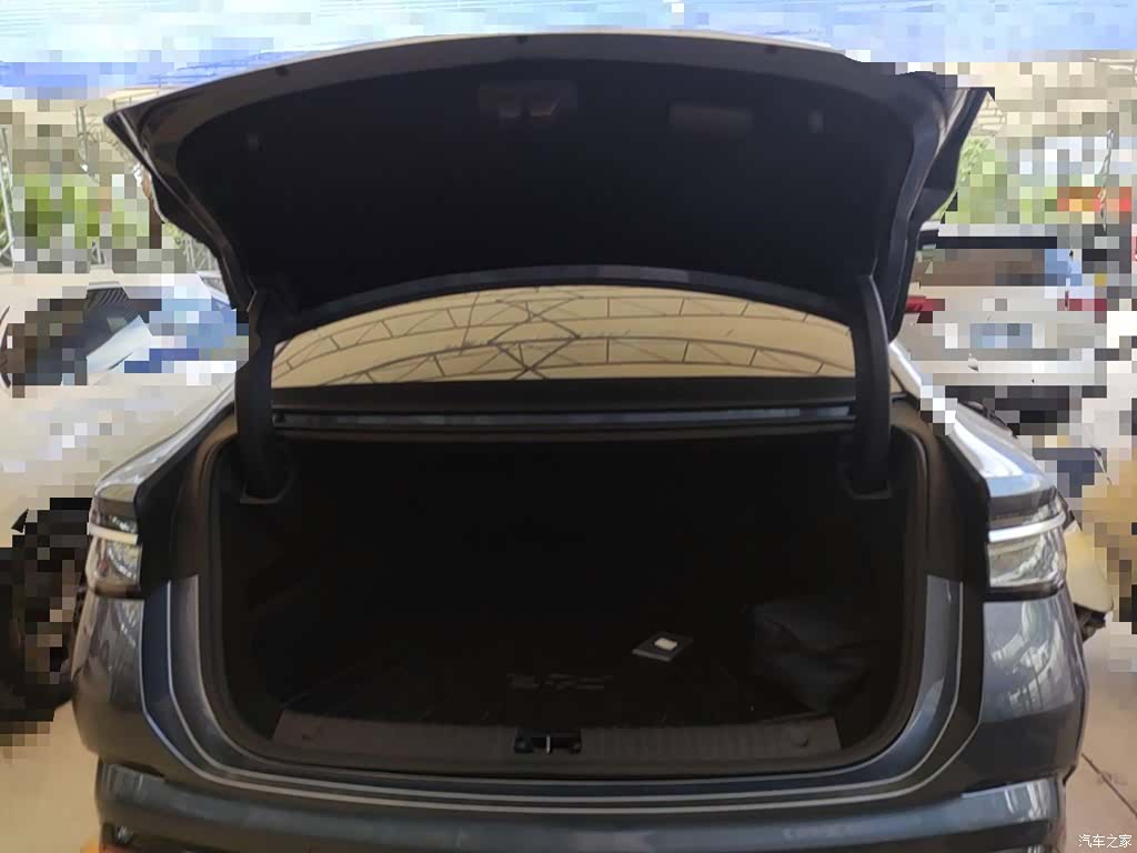 BYD Seal, 2024 19