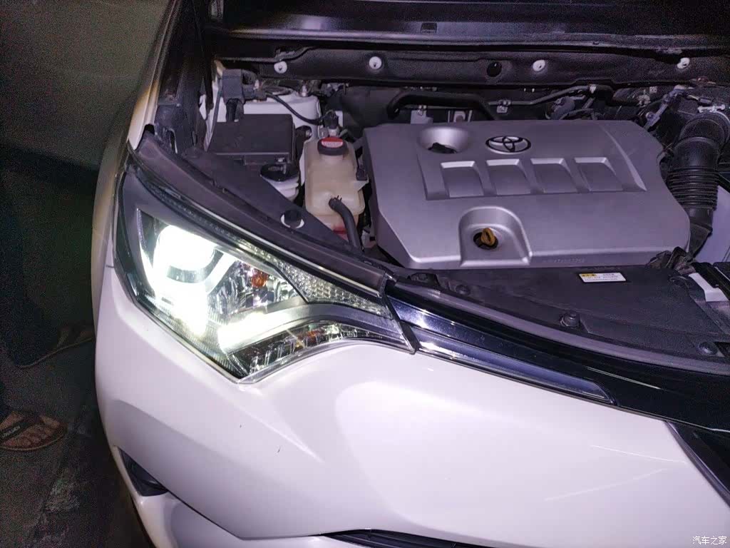 Toyota RAV4, 2018 21