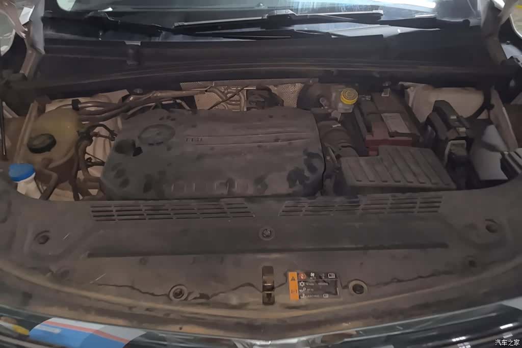Roewe iMAX8, 2021 10