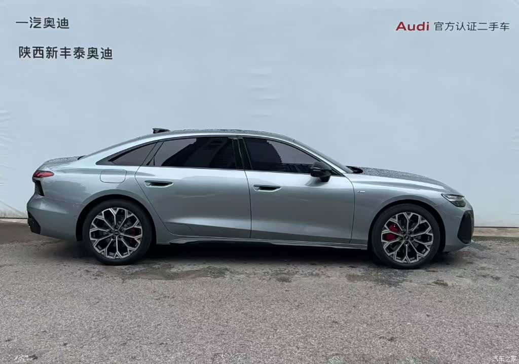 Audi A6L, 2026 все фото