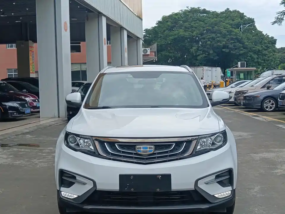 Geely Atlas