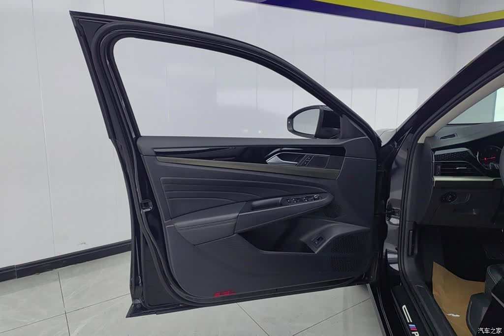 Volkswagen Passat, 2021 7