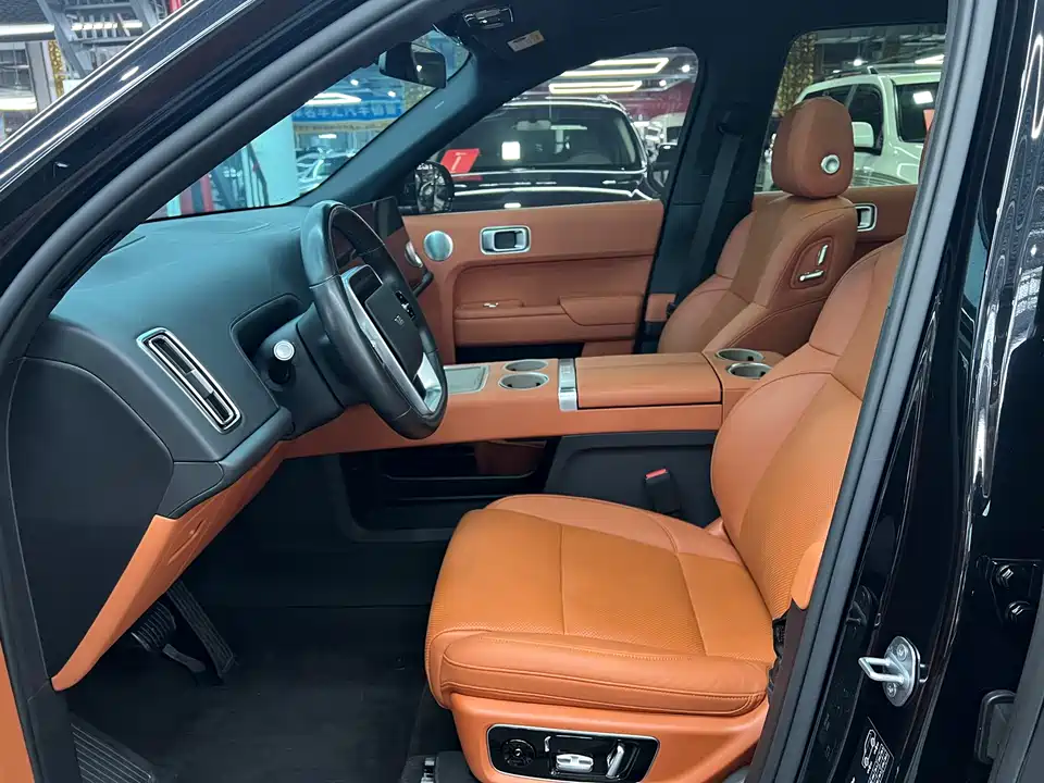 Li Auto Ideal L8