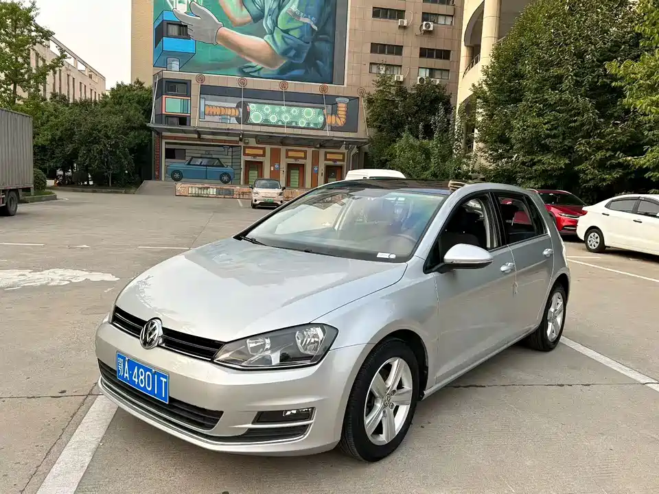 Volkswagen golf