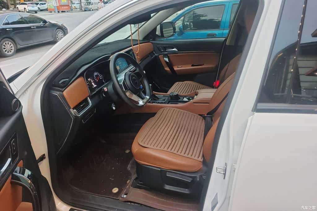 Zotye T600, 2018 9