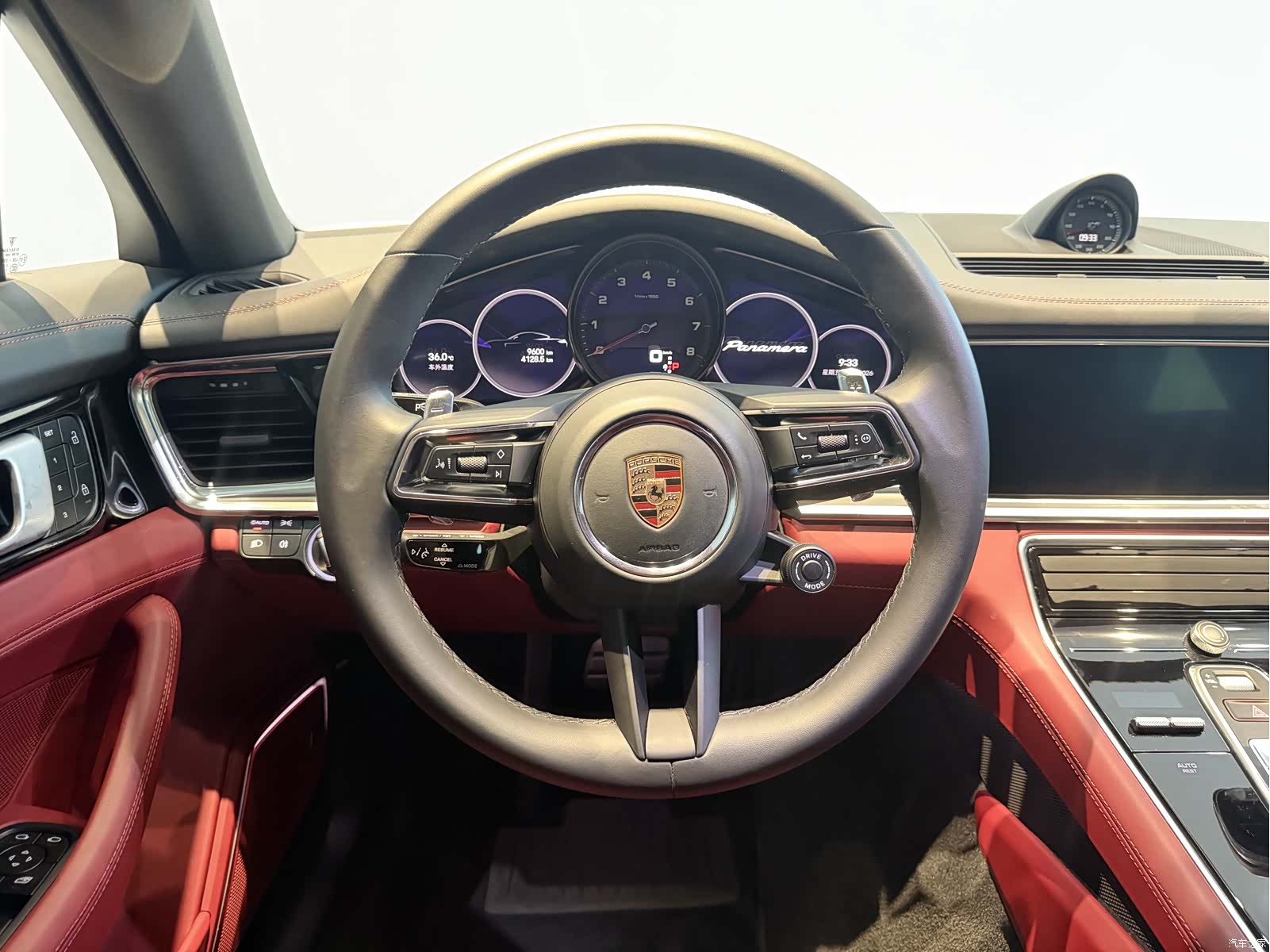 Porsche Panamera, 2023 9
