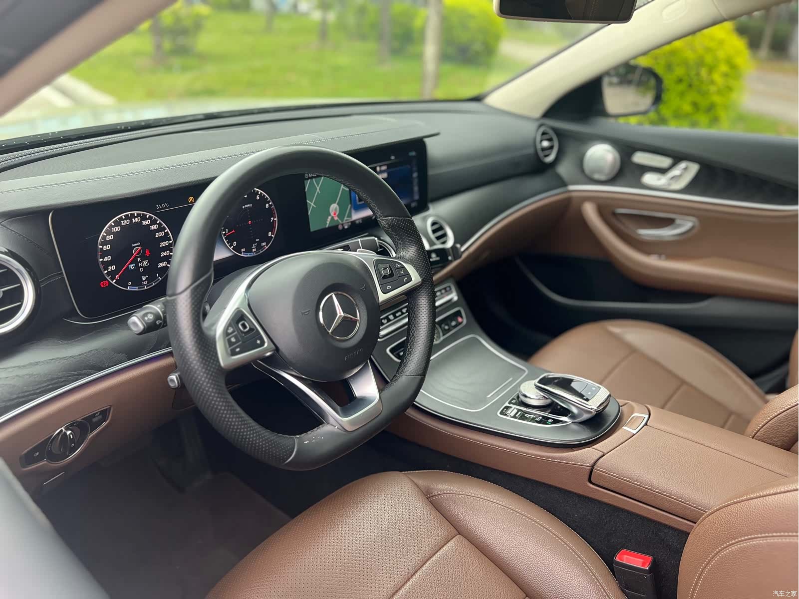 Mercedes-Benz E-Class, 2018 15